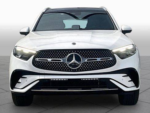 Certified 2025 Mercedes-Benz GLC 350e 4MATIC image 4