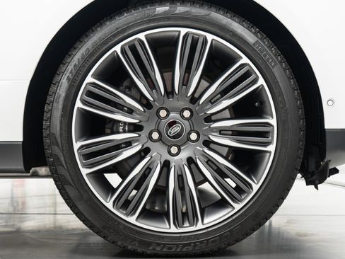 Used 2022 Land Rover Range Rover Westminster Edition image 44