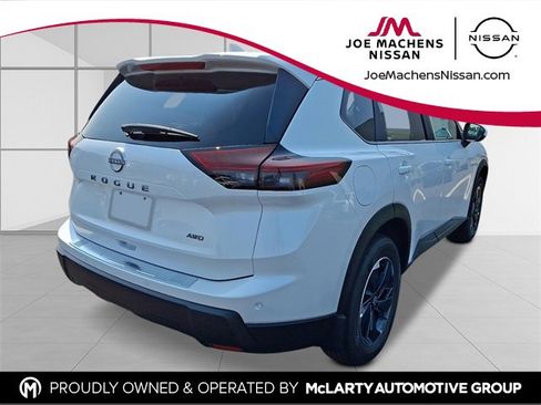 New 2026 Nissan Rogue SV w/ Cold Weather Package image 4