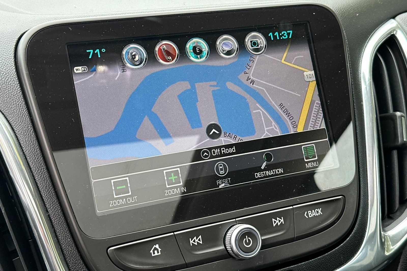 Used 2018 Chevrolet Equinox Premier AWD/4WD image 19