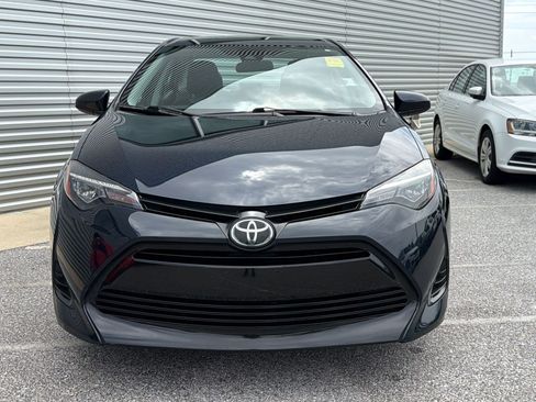 Used 2019 Toyota Corolla LE FWD image 3