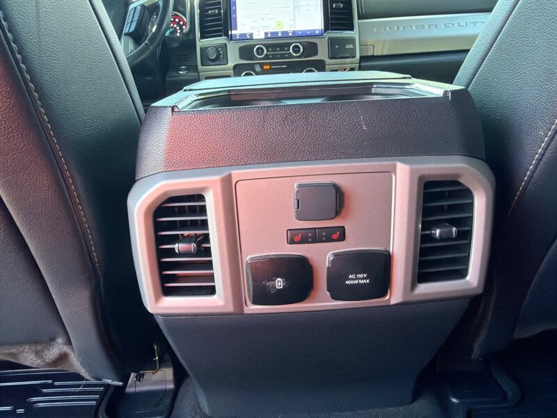 Used 2022 Ford F350 Lariat w/ Lariat Ultimate Package AWD/4WD image 24