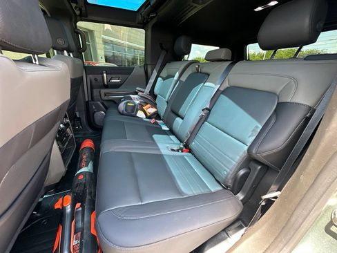 Used 2024 GMC Hummer EV 3X AWD/4WD image 16