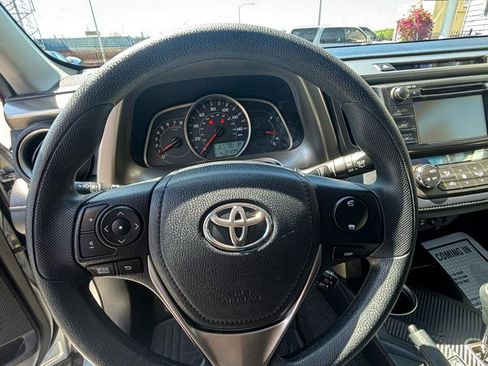 Used 2013 Toyota RAV4 XLE AWD/4WD image 12