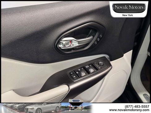 Used 2021 Jeep Cherokee Limited w/ Mopar Interior Package image 13