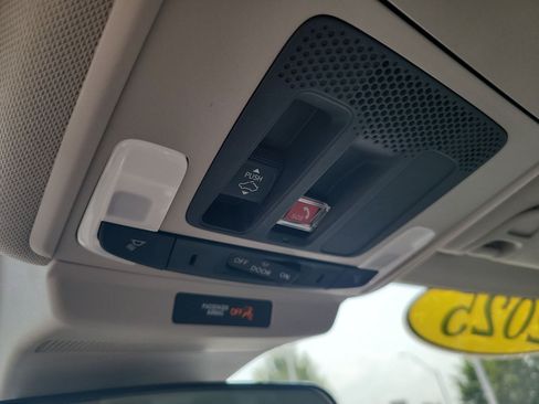 Certified 2025 Honda Accord SE image 20