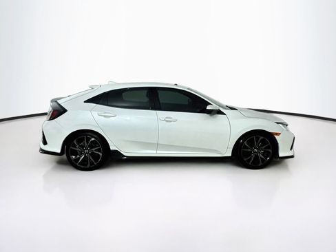 Used 2019 Honda Civic Sport Touring image 8