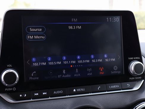 Used 2022 Nissan Sentra SV w/ Trunk Package image 22