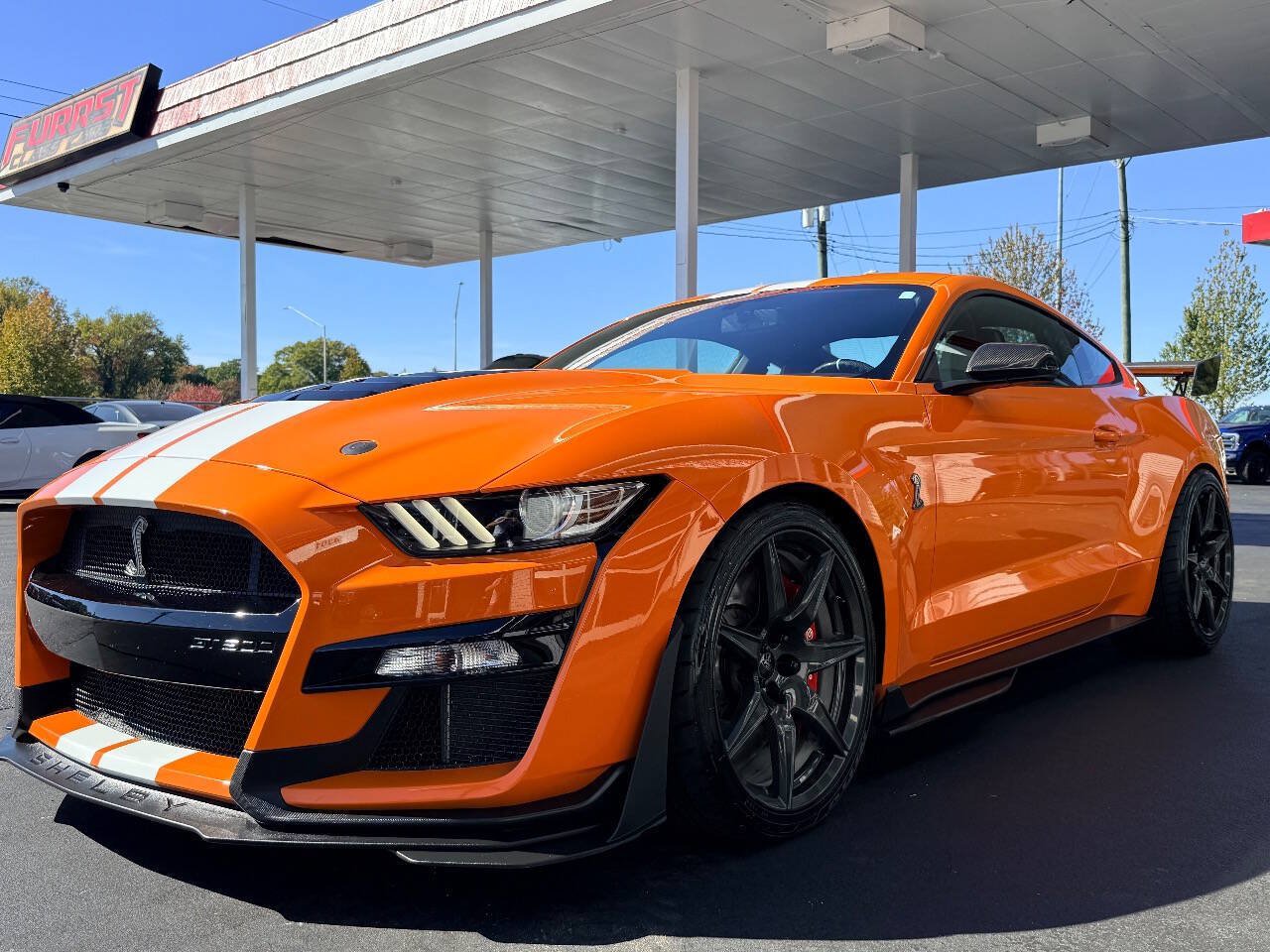 Used 2020 Ford Mustang Shelby GT500 w/ Carbon Fiber Track Pack RWD image 14