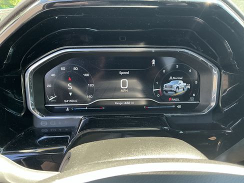 Used 2023 GMC Sierra 1500 Elevation w/ X31 Off-Road Package AWD/4WD image 20