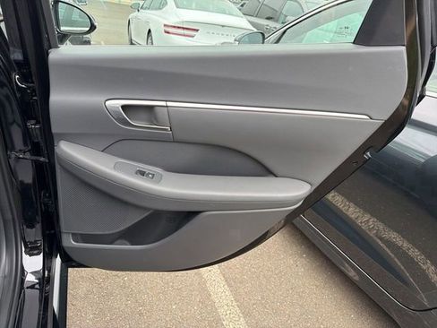 Used 2023 Hyundai Sonata SEL Plus FWD image 12