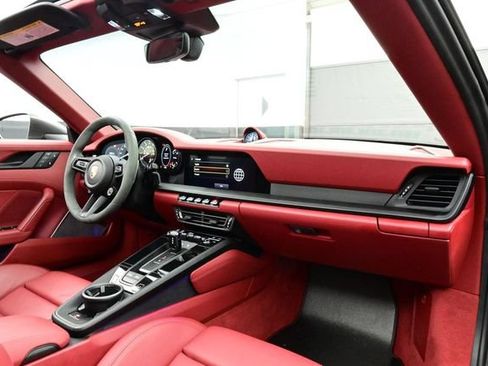Certified 2023 Porsche 911 Targa 4 GTS AWD/4WD image 15