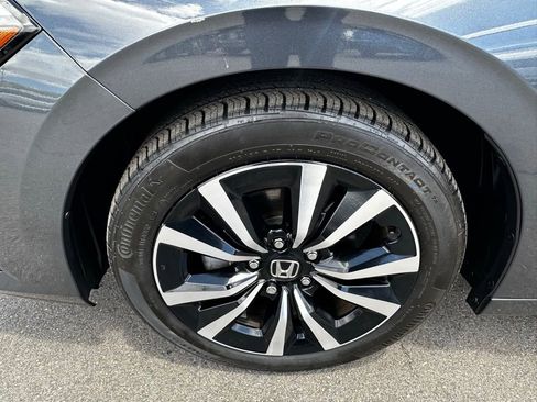Certified 2024 Honda Civic EX-L image 8