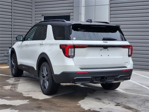 New 2025 Ford Explorer ST-Line w/ Premium Package image 3