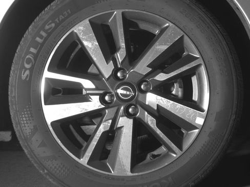 Used 2025 Nissan Versa SV image 13