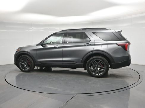 New 2026 Ford Explorer ST image 6