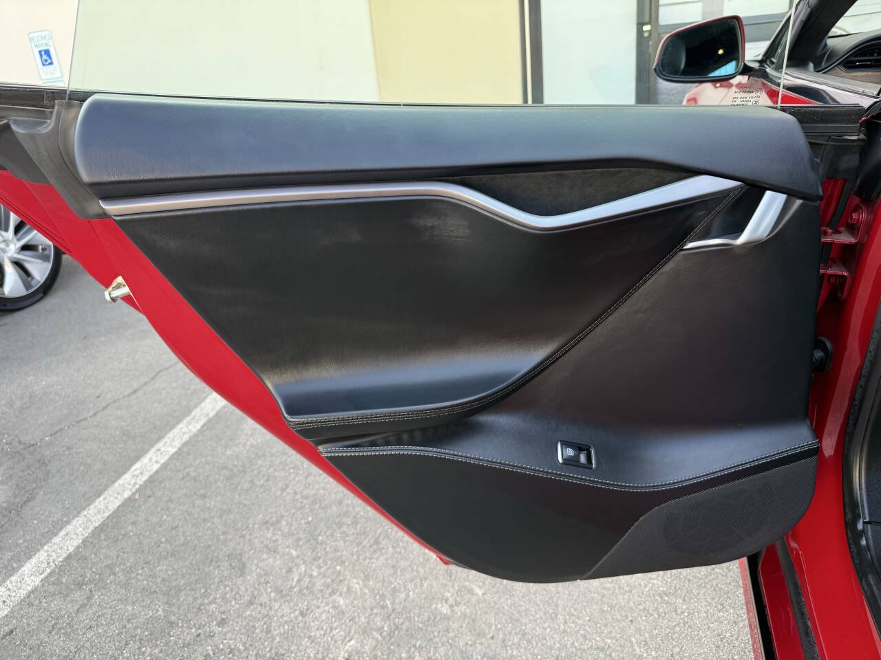 Used 2020 Tesla Model S Long Range Plus AWD/4WD image 28
