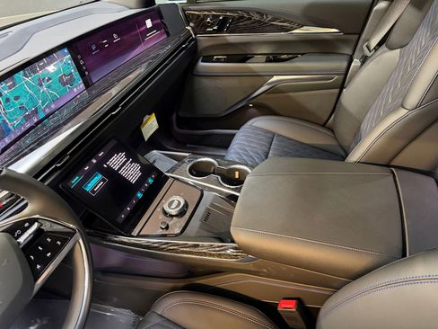 New 2026 Cadillac Escalade IQ Sport 1 image 43