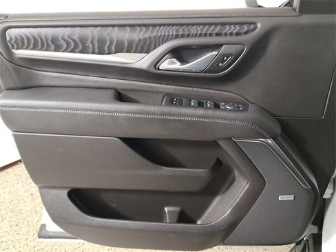 Used 2024 GMC Yukon XL Denali image 22