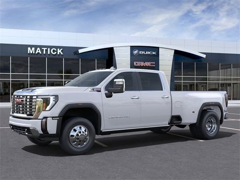 New 2024 GMC Sierra 3500 Denali w/ Denali Reserve Package image 2