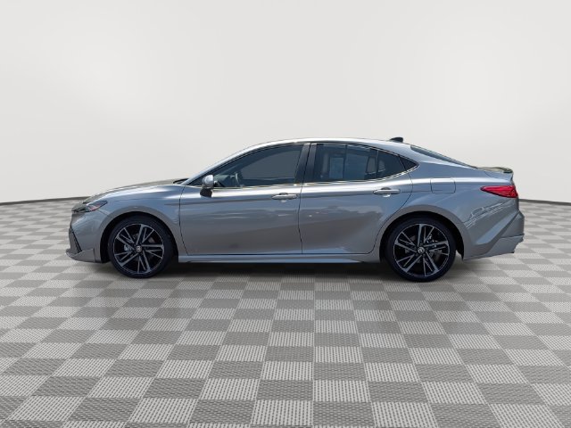 Used 2026 Toyota Camry XSE FWD image 7