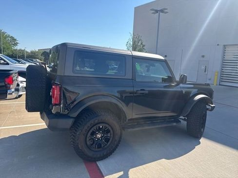 Used 2021 Ford Bronco 2-Door w/ Sasquatch Package AWD/4WD image 3