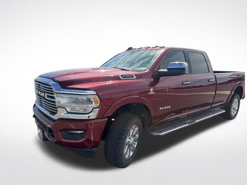 Used 2022 RAM 2500 Laramie AWD/4WD image 2
