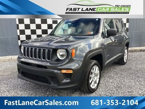 Used 2023 Jeep Renegade Latitude image 1