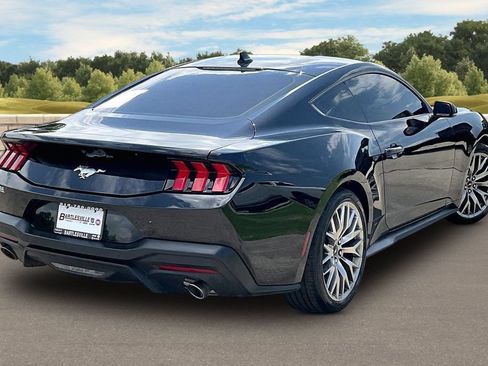 Used 2026 Ford Mustang Premium RWD image 12