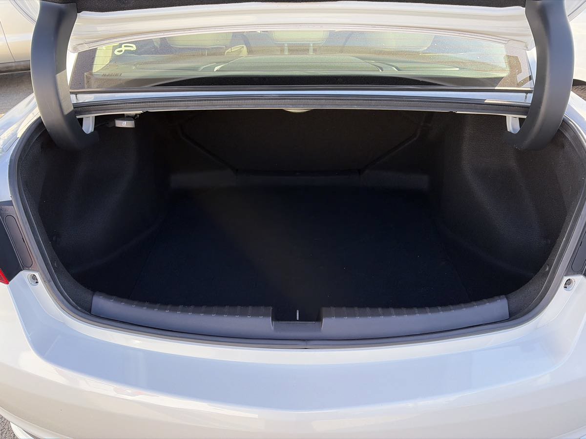 Used 2016 Acura ILX FWD image 8