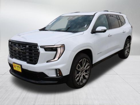 New 2026 GMC Acadia Denali Ultimate w/ LPO, Floor Liner Package AWD/4WD image 3