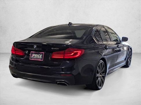 Used 2019 BMW 540i w/ M Sport Package image 5