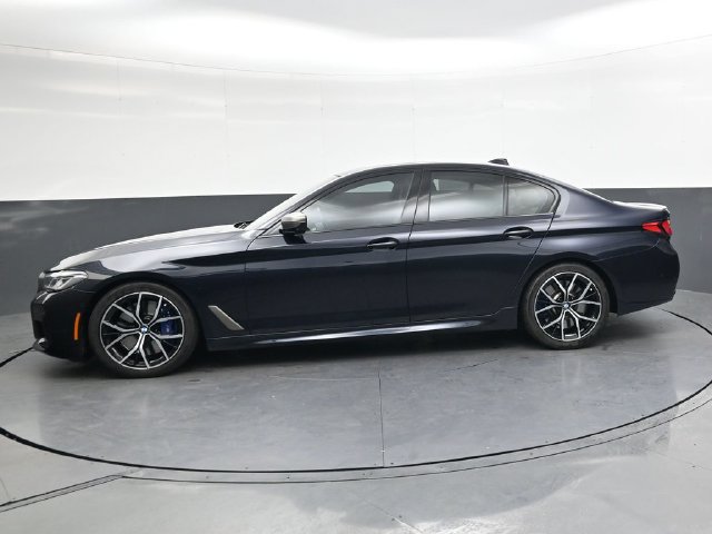 Used 2023 BMW M550i xDrive w/ Dynamic Handling Package AWD/4WD image 9