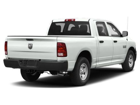 Used 2015 RAM 1500 ST w/ SXT Appearance Group AWD/4WD image 4
