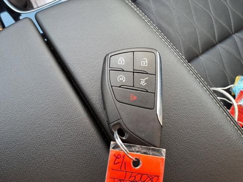 Certified 2023 Buick Envision Avenir image 25