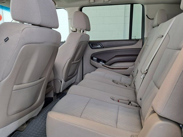 Used 2015 Chevrolet Suburban LS RWD image 24