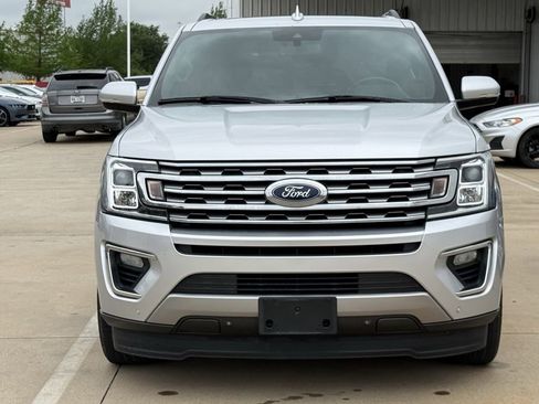 Used 2019 Ford Expedition Limited w/ Equipment Group 301A RWD image 8