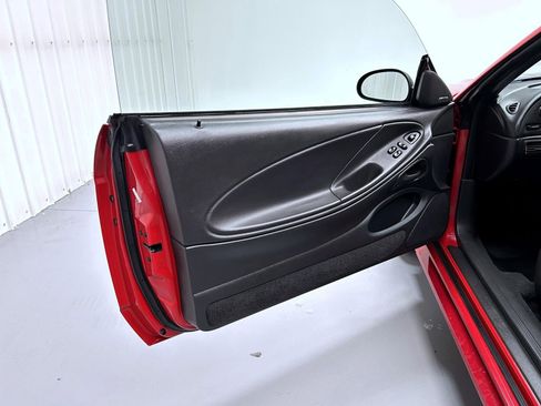 Used 1999 Ford Mustang Cobra RWD image 9