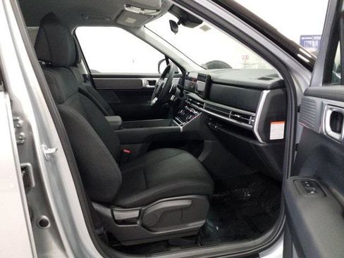 New 2026 Hyundai Santa Fe SE image 17