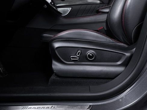Used 2023 Maserati Grecale Modena AWD/4WD image 21