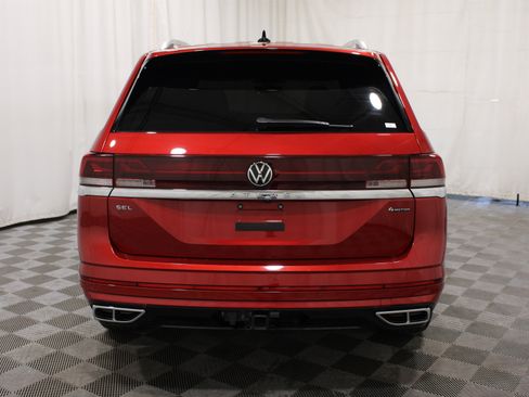 Used 2024 Volkswagen Atlas SEL Premium R-Line AWD/4WD image 35