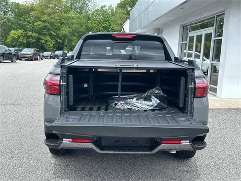 New 2025 Hyundai Santa Cruz Limited image 4