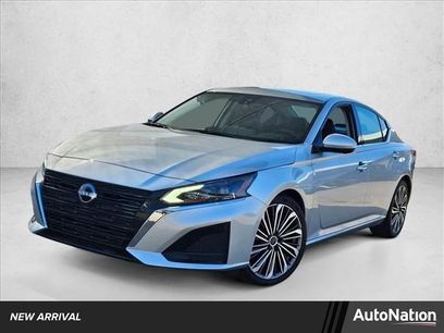 Used 2023 Nissan Altima 2.5 SL
