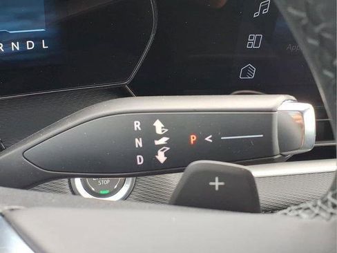 New 2026 Chevrolet Equinox LT w/ Safety and Technology Package AWD/4WD image 8