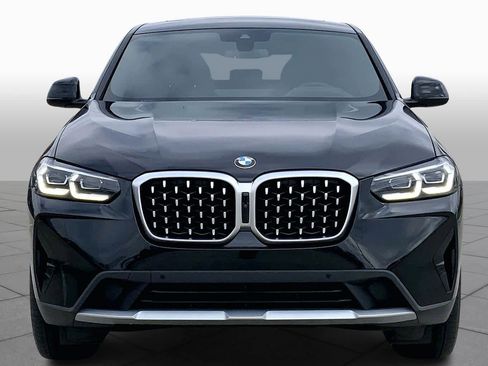 Used 2024 BMW X4 xDrive30i image 4