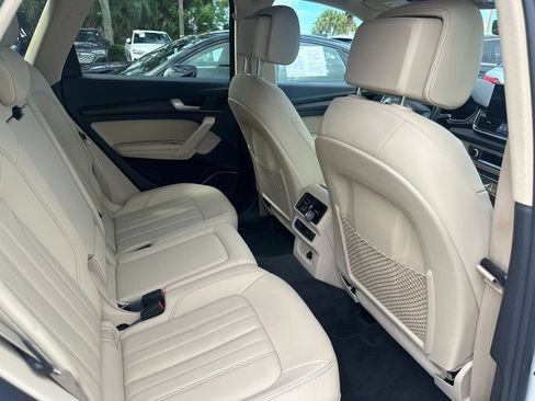 Certified 2022 Audi Q5 2.0T Premium Plus AWD/4WD image 9