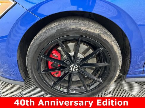 Used 2024 Volkswagen Jetta GLI 40th Anniversary Edition image 11