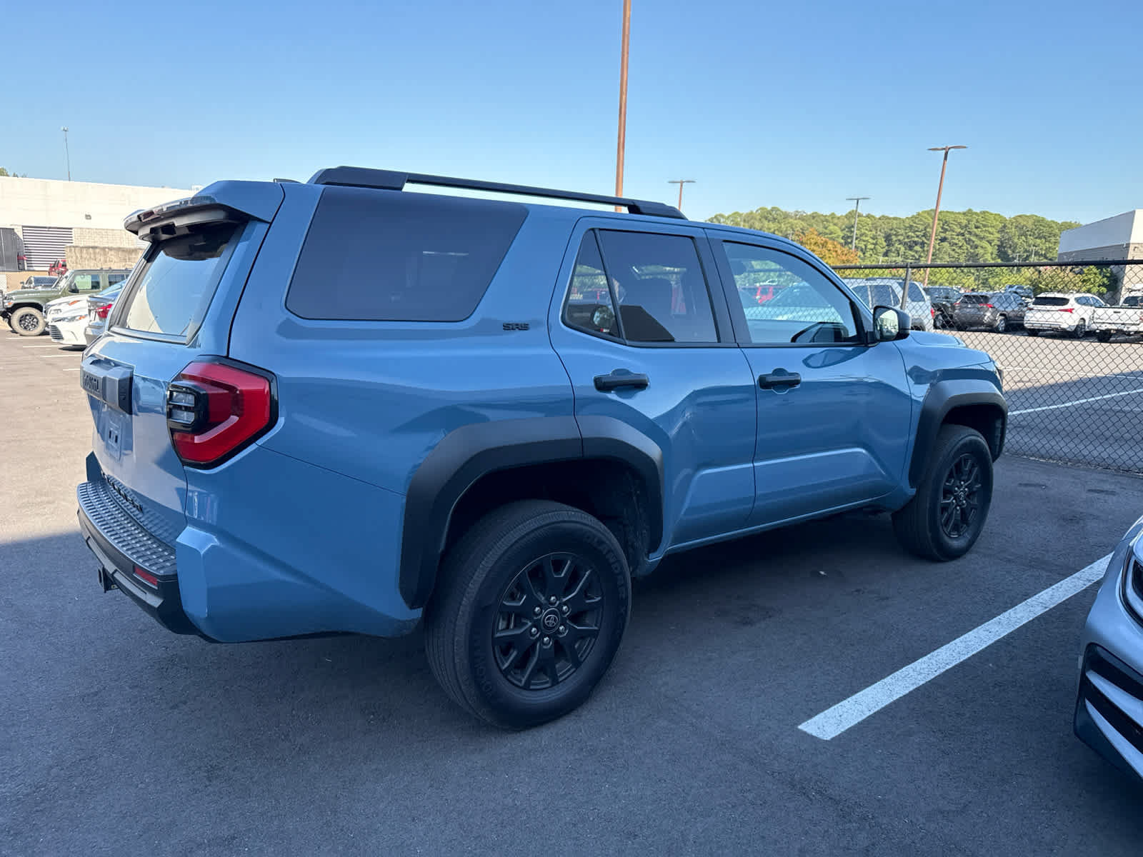 Used 2025 Toyota 4Runner SR5 AWD/4WD image 3
