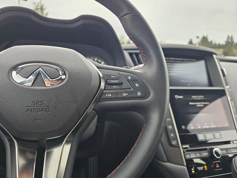 Used 2024 INFINITI Q50 Red Sport 400 image 35