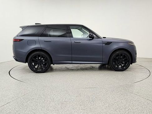 New 2026 Land Rover Range Rover Sport Dynamic SE AWD/4WD image 4